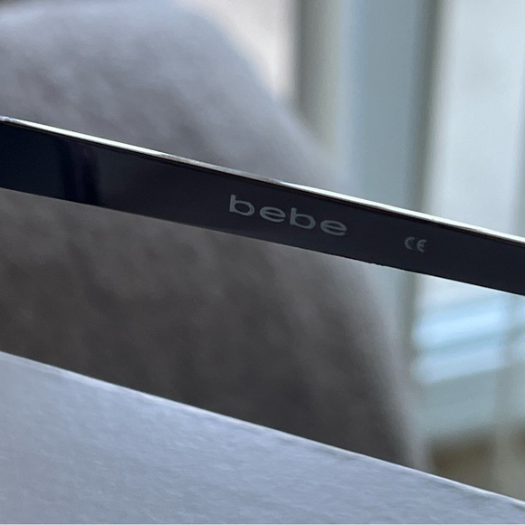 (All 4 Included) Kate Spade, DVF, Bebe & Marciano Sunglasses - Picture 4 of 10